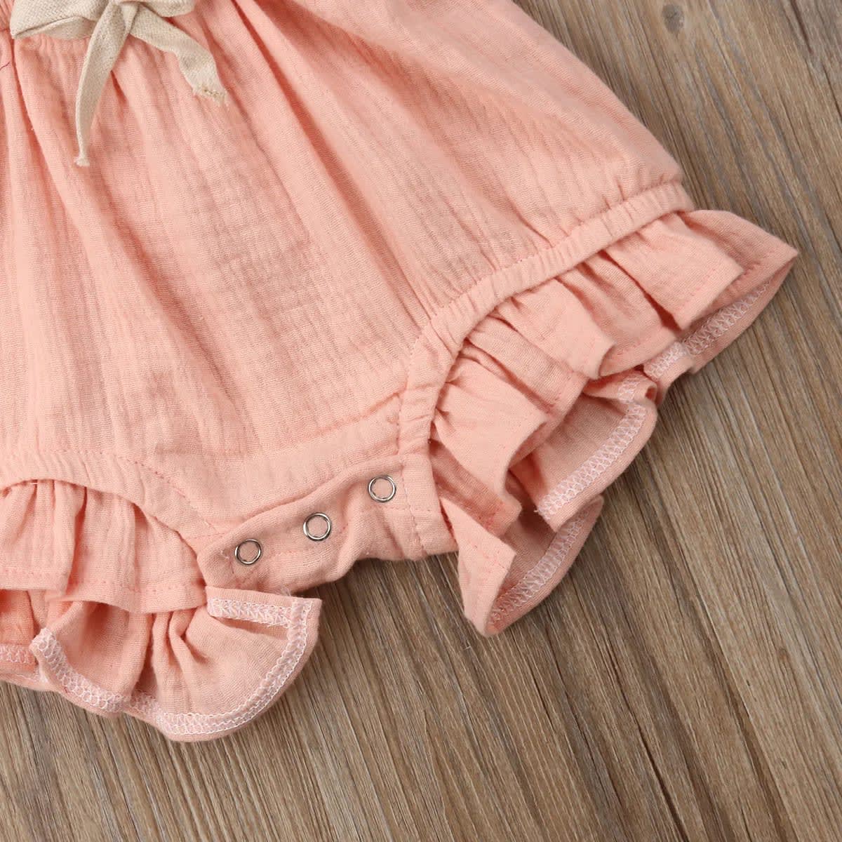 Body Bebê Menina TinySteps Verão com Babado - Conforto e Estilo para Dias de Sol 5