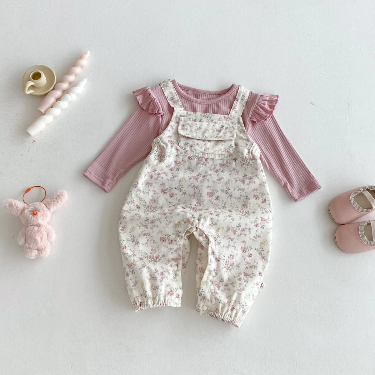 Macacão Bebê Menina Outono Algodão TinySteps: Estampa Fofa, Bolsos e Conforto para Recém-Nascidos 2