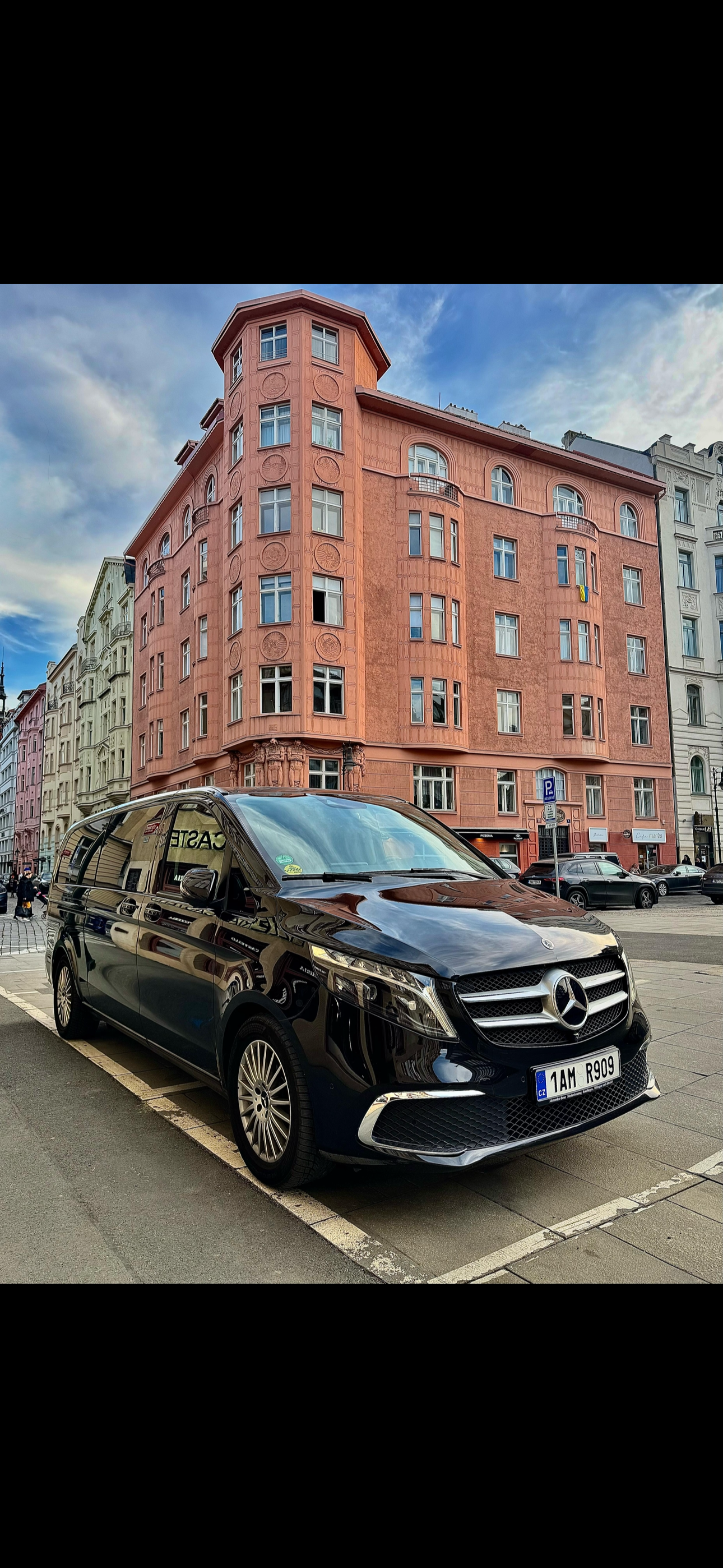 Mercedes-Benz V-Class
