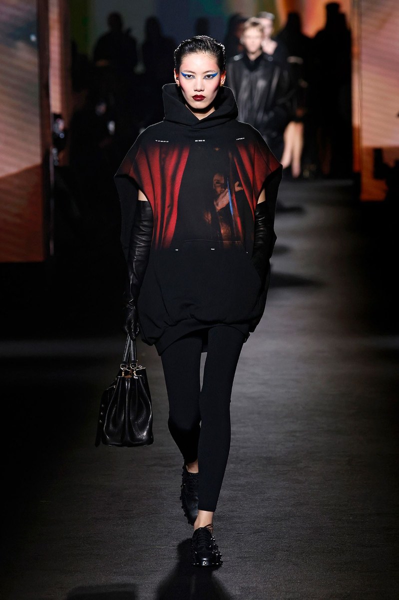 Look 8