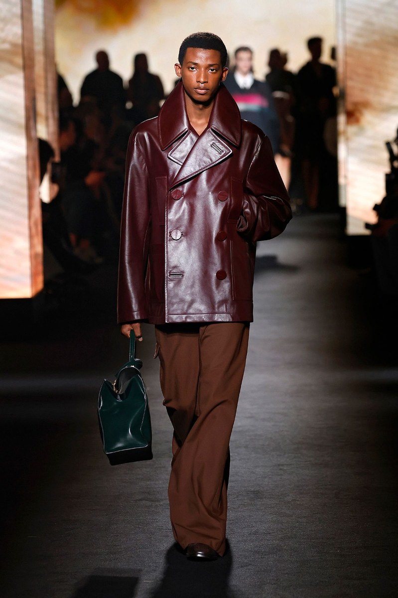 Look 13