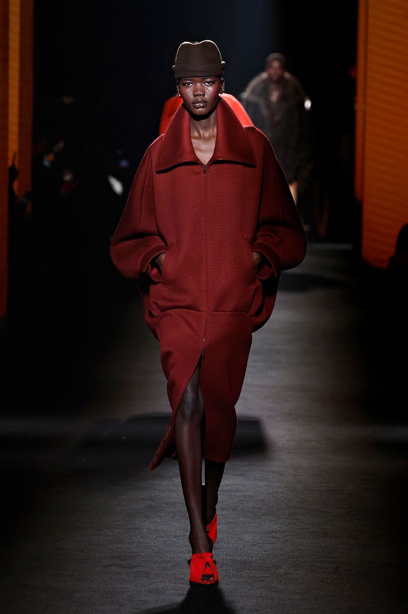 Look 17