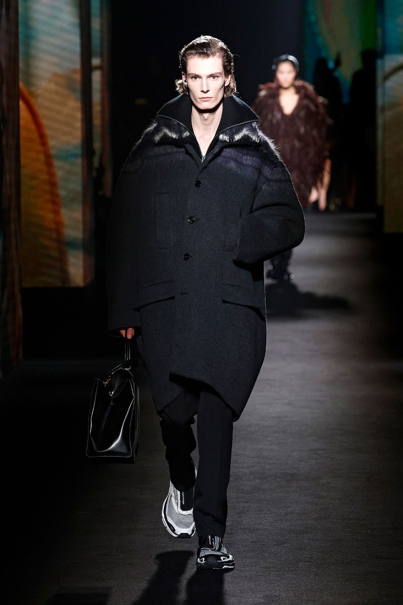 Look 22