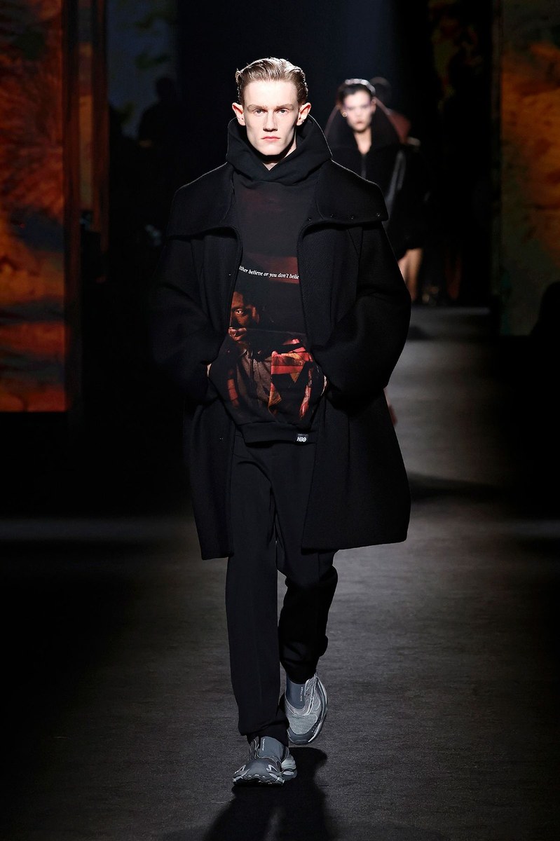 Look 26
