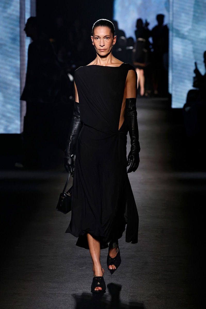 Look 35