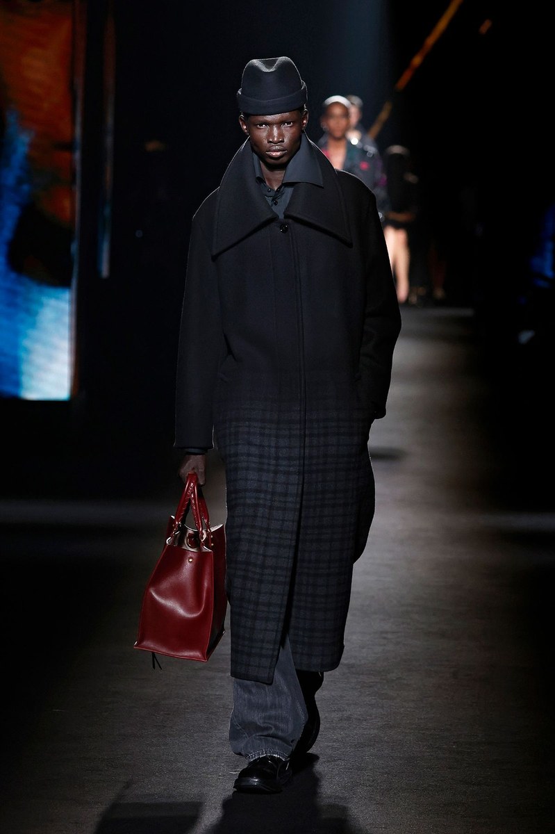 Look 37
