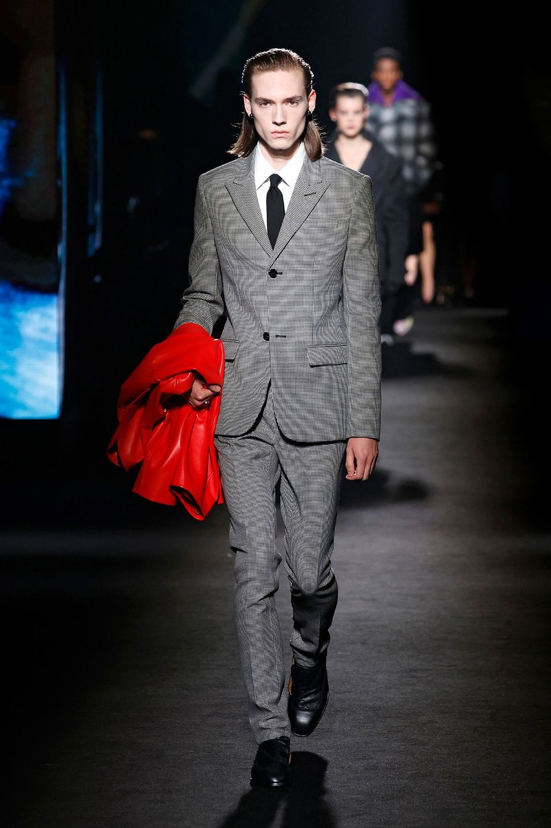 Look 38