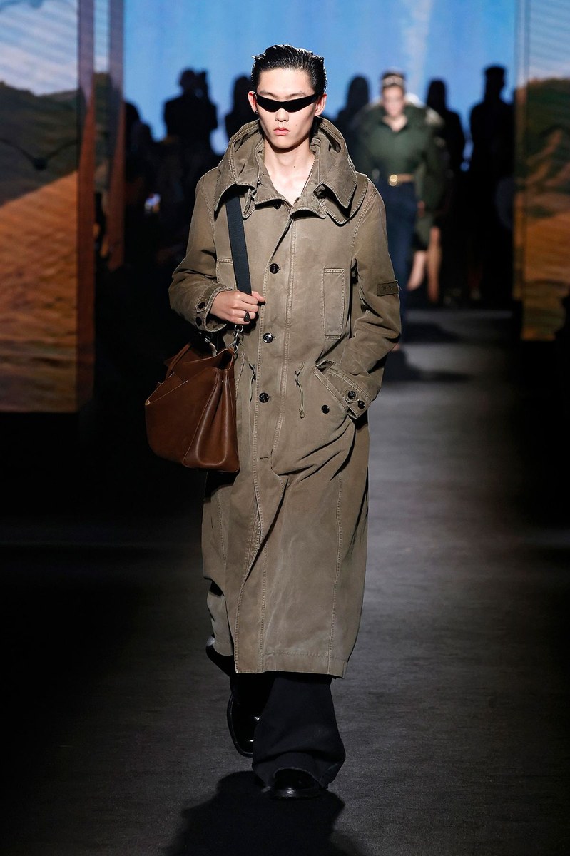 Look 54