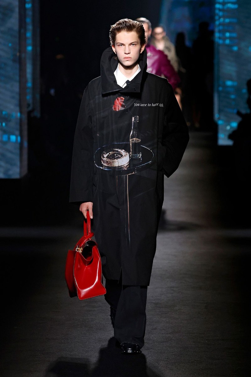 Look 60