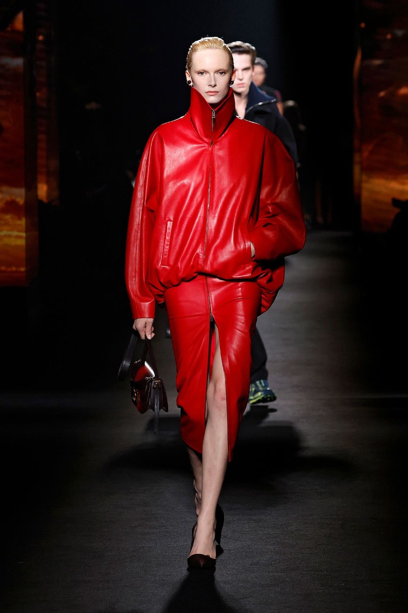 Look 64