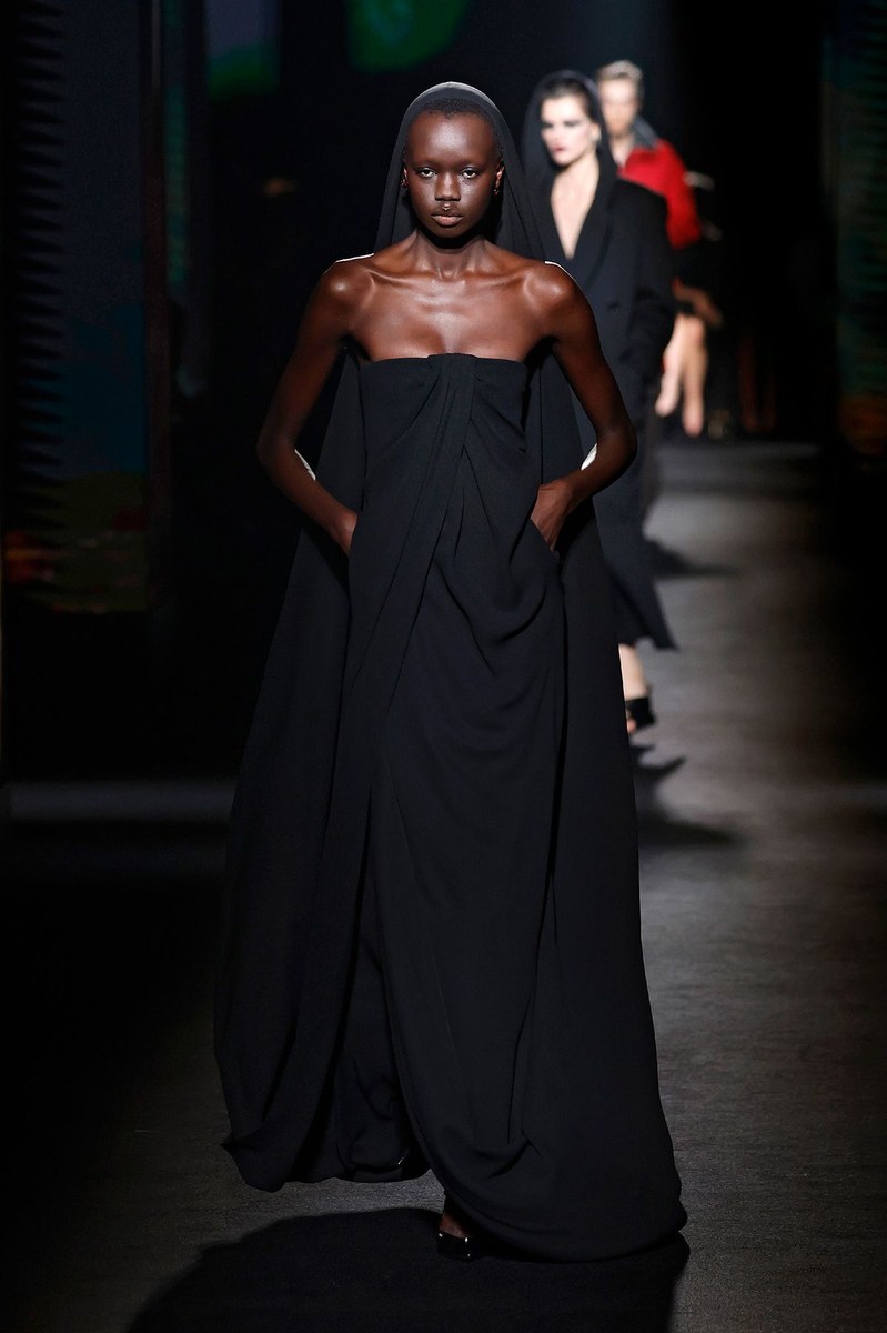 Look 75
