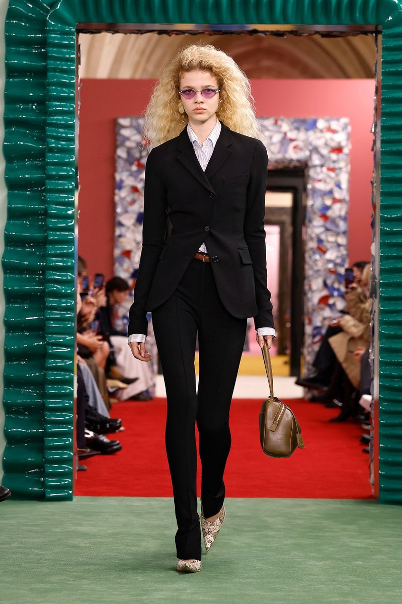 ACNE Studios FW26 Women Looks Report