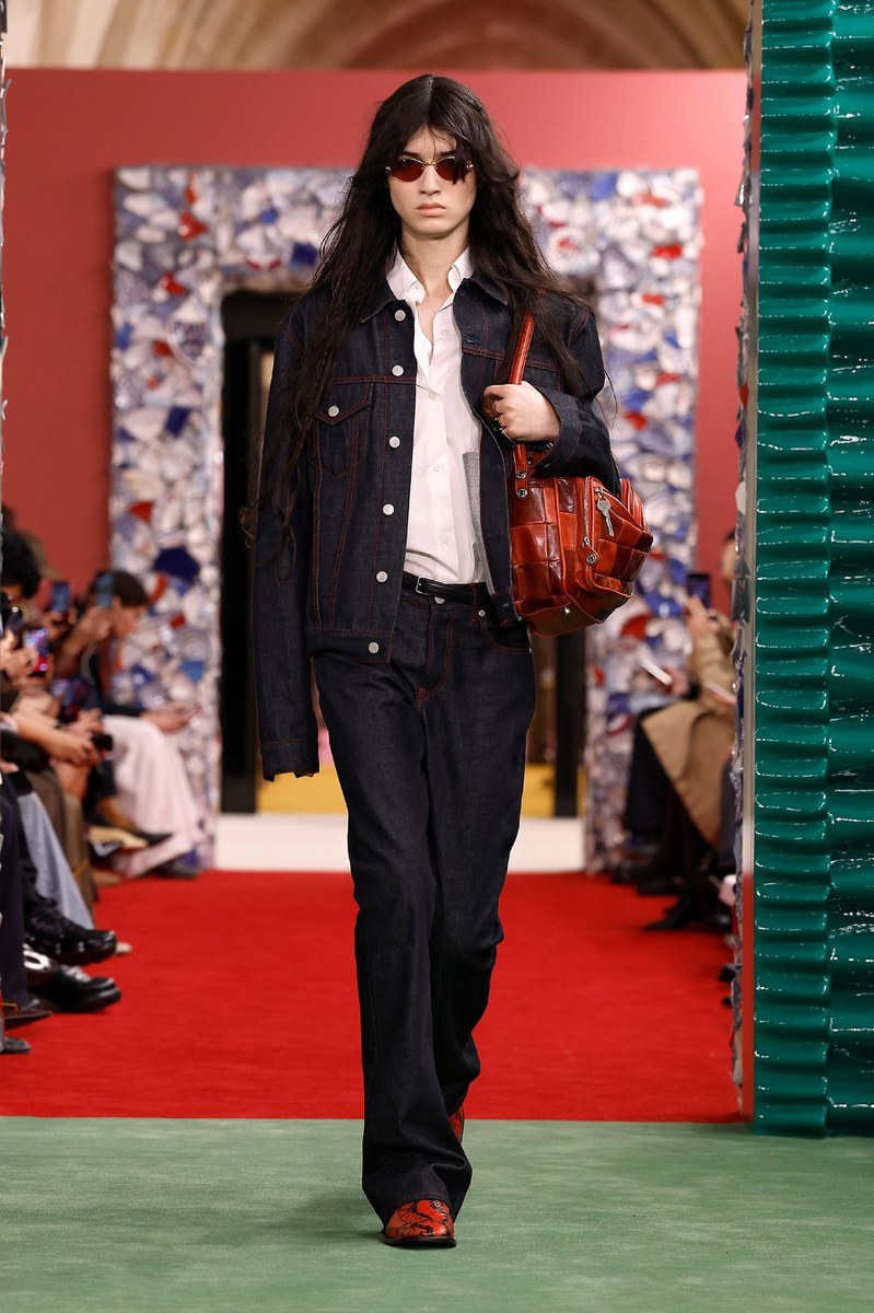 Look 5