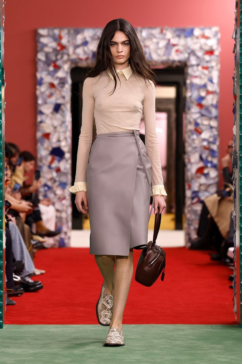 Look 32