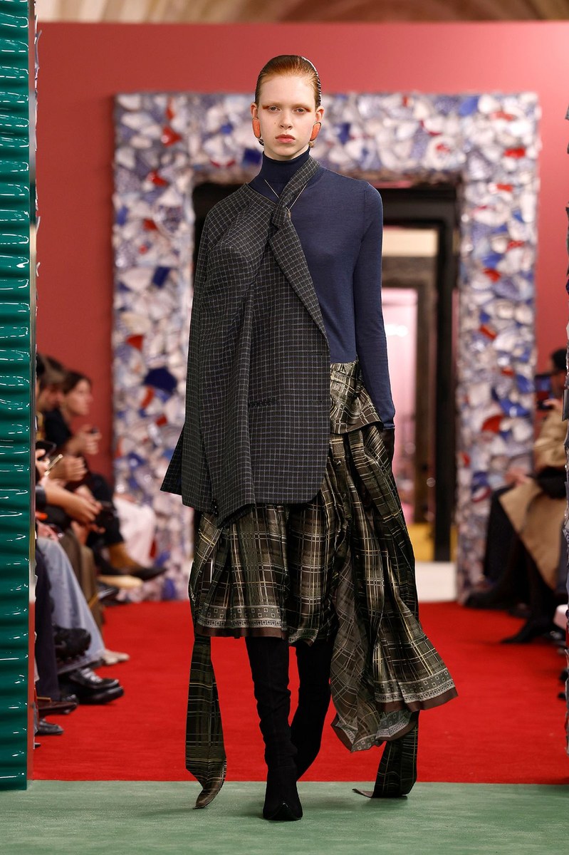 Look 44