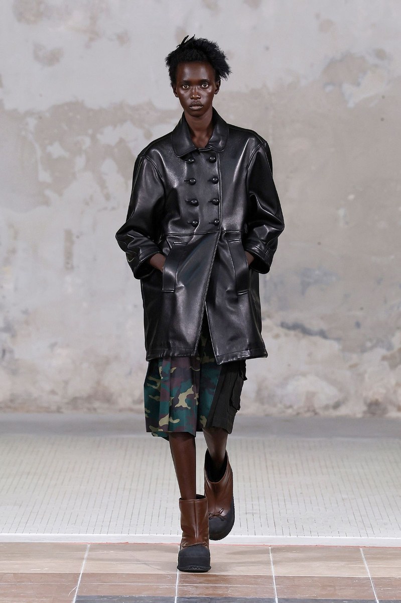Look 3