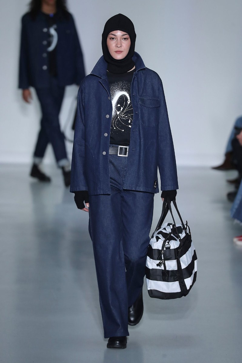 Agnes B FW26 Women Looks Report