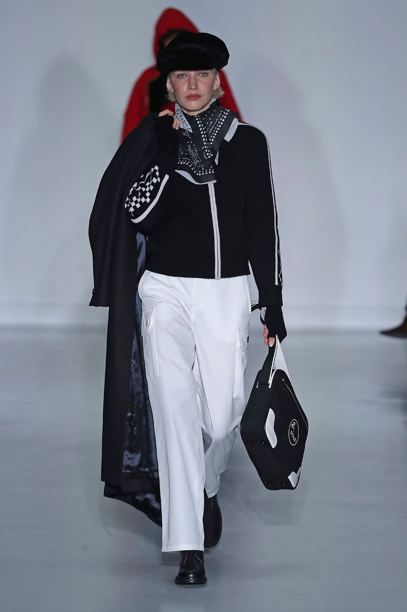 Look 3