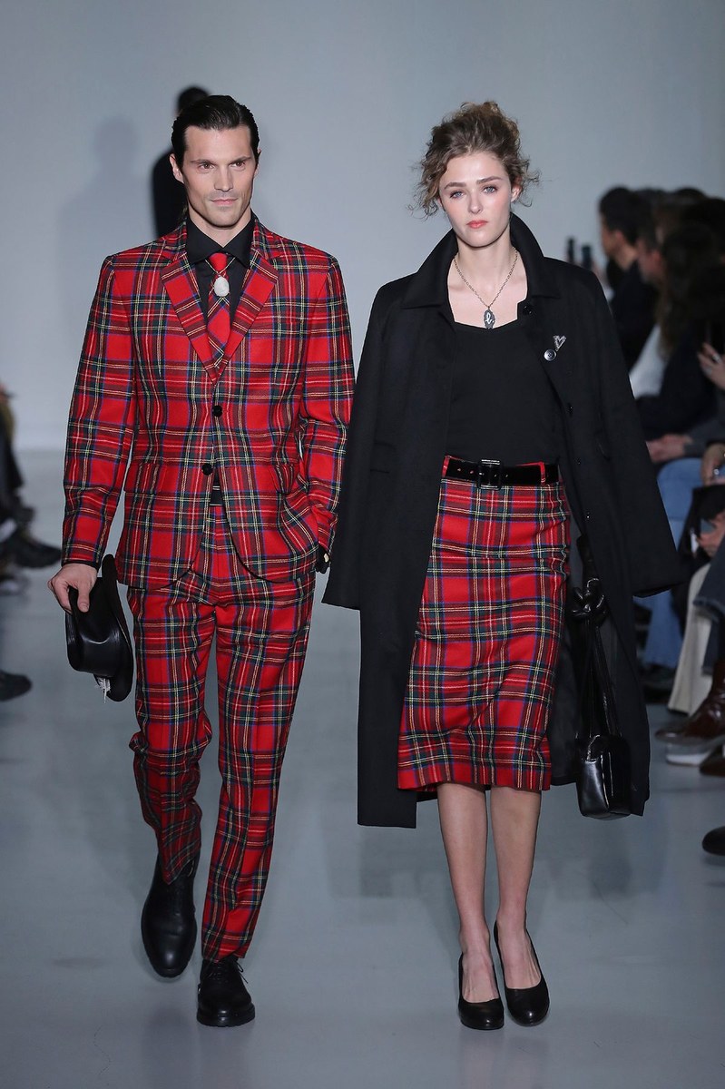 Look 24