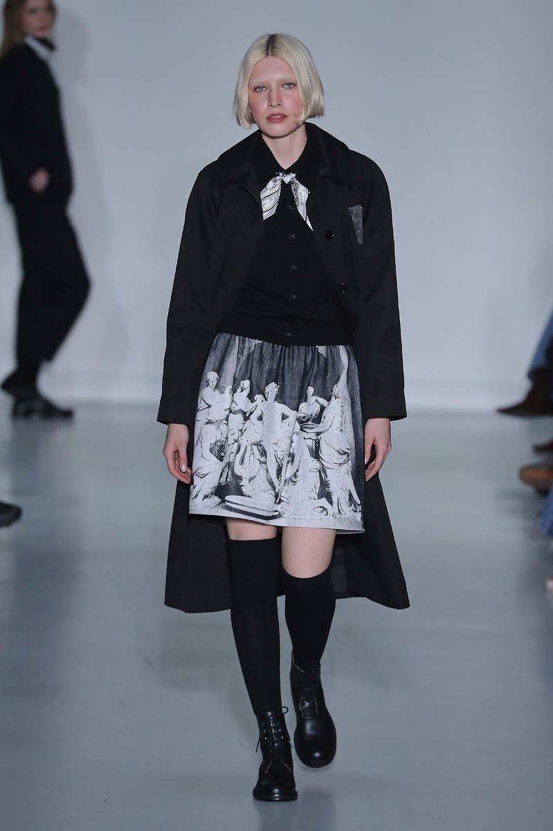 Look 26