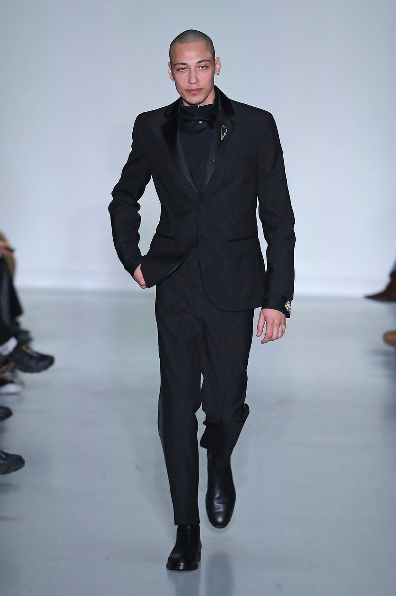 Look 37