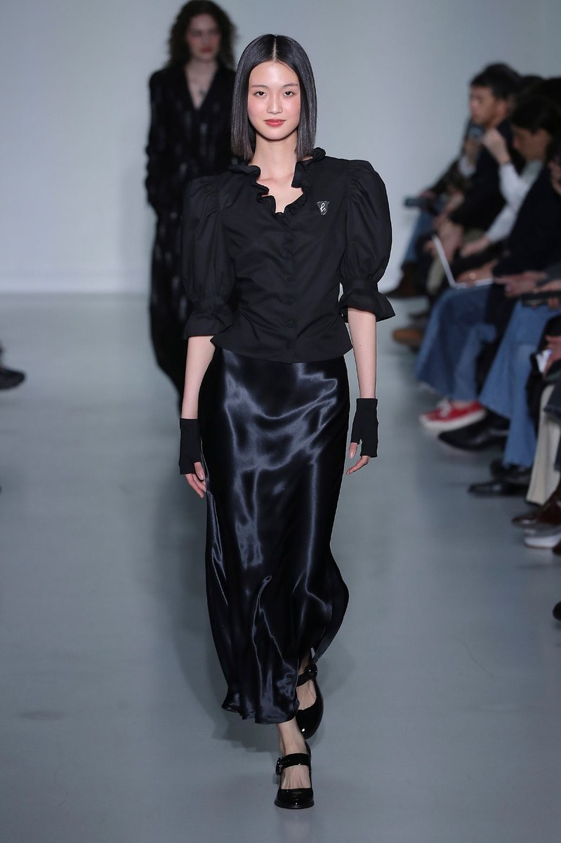 Look 43
