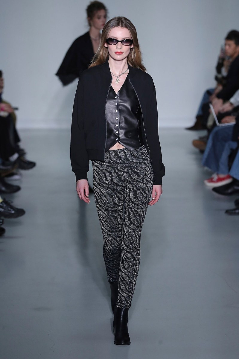Look 45