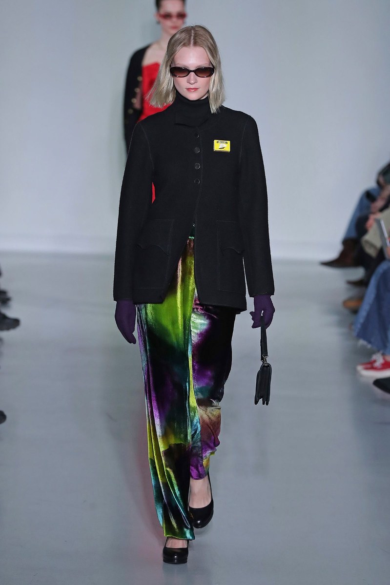 Look 49
