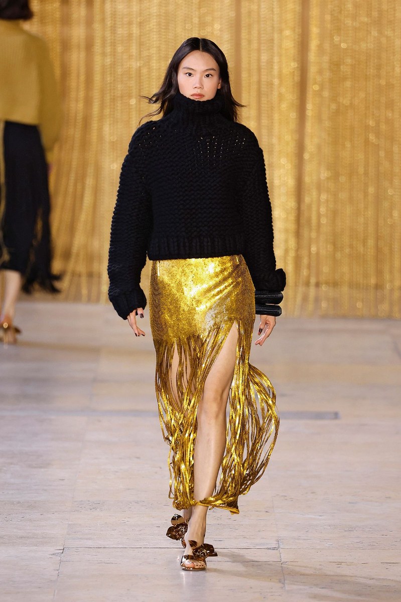 Look 7