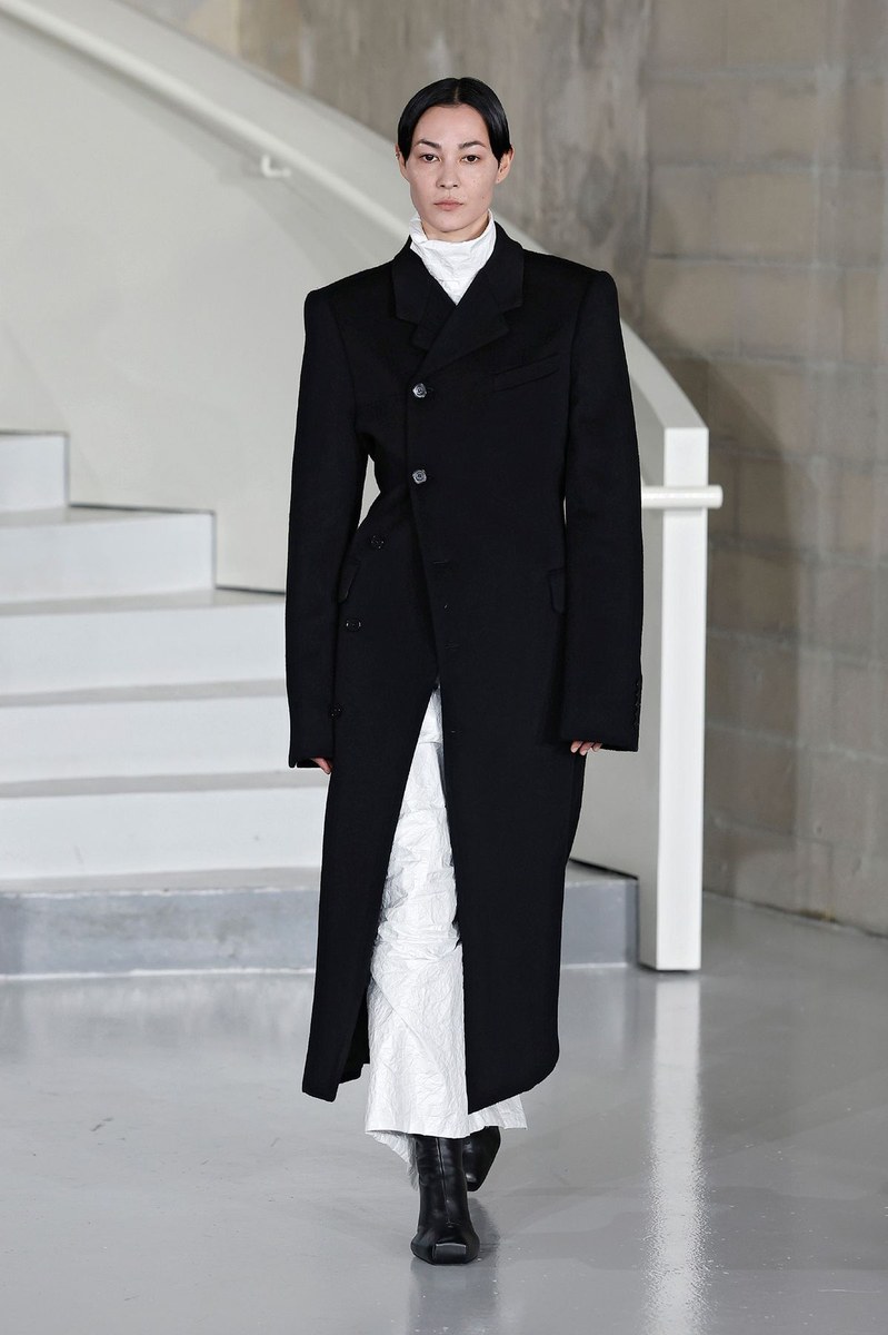 Look 9