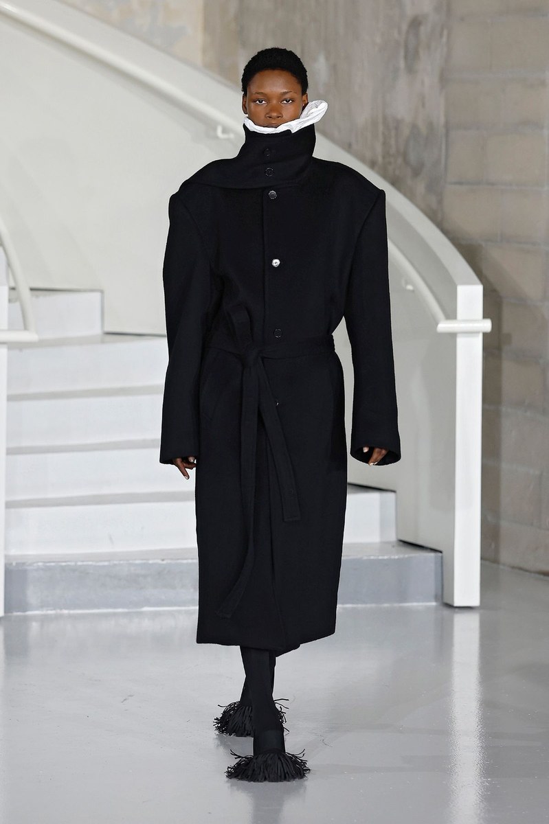 Look 24