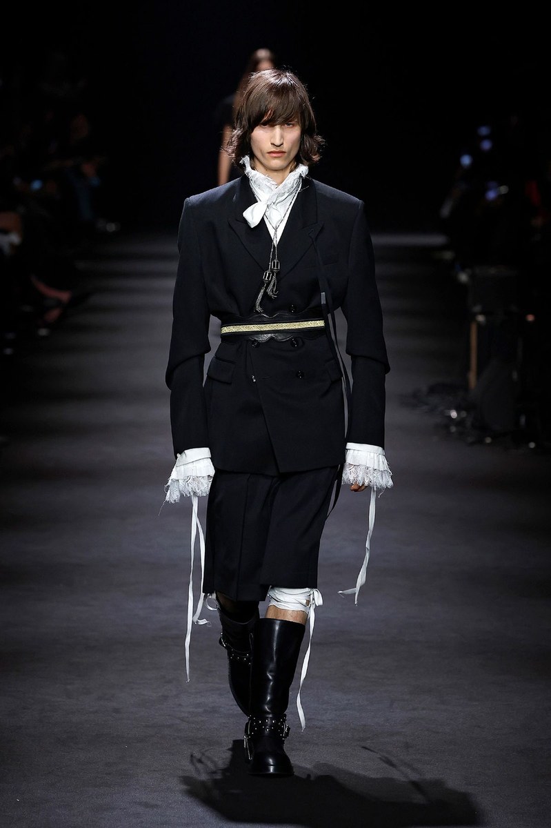 Look 2