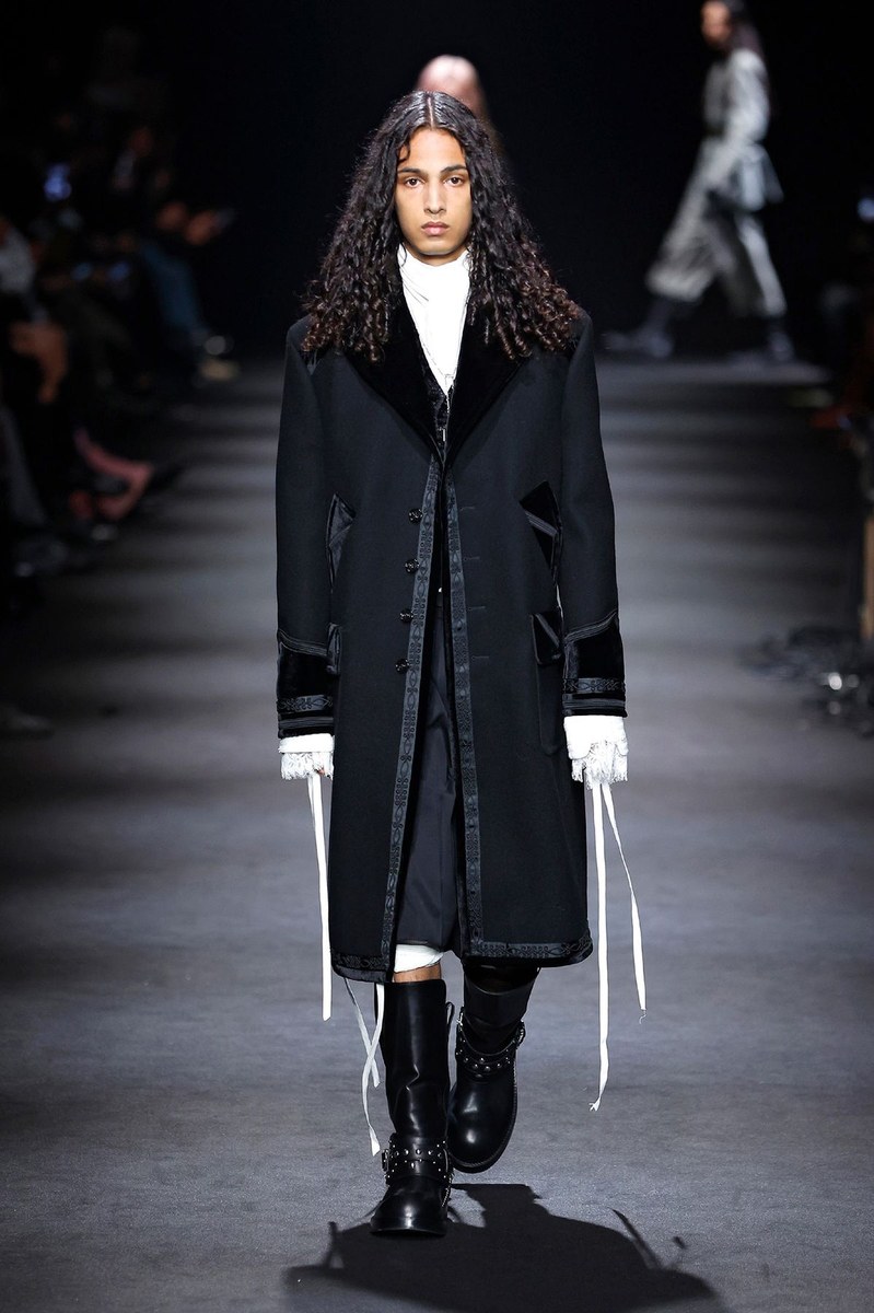 Look 34
