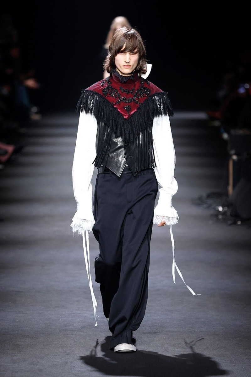 Look 39