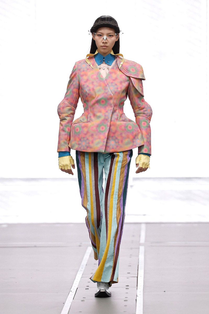 Look 8