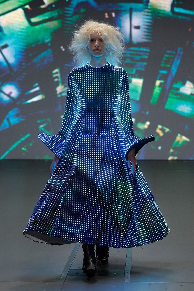 Look 22