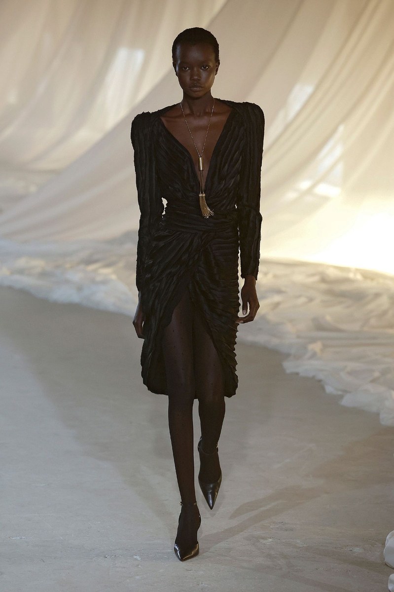 Look 2