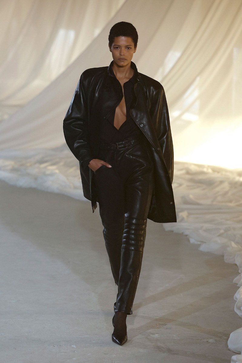 Look 4