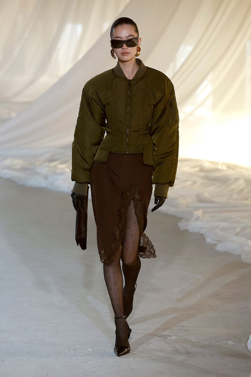 Look 20