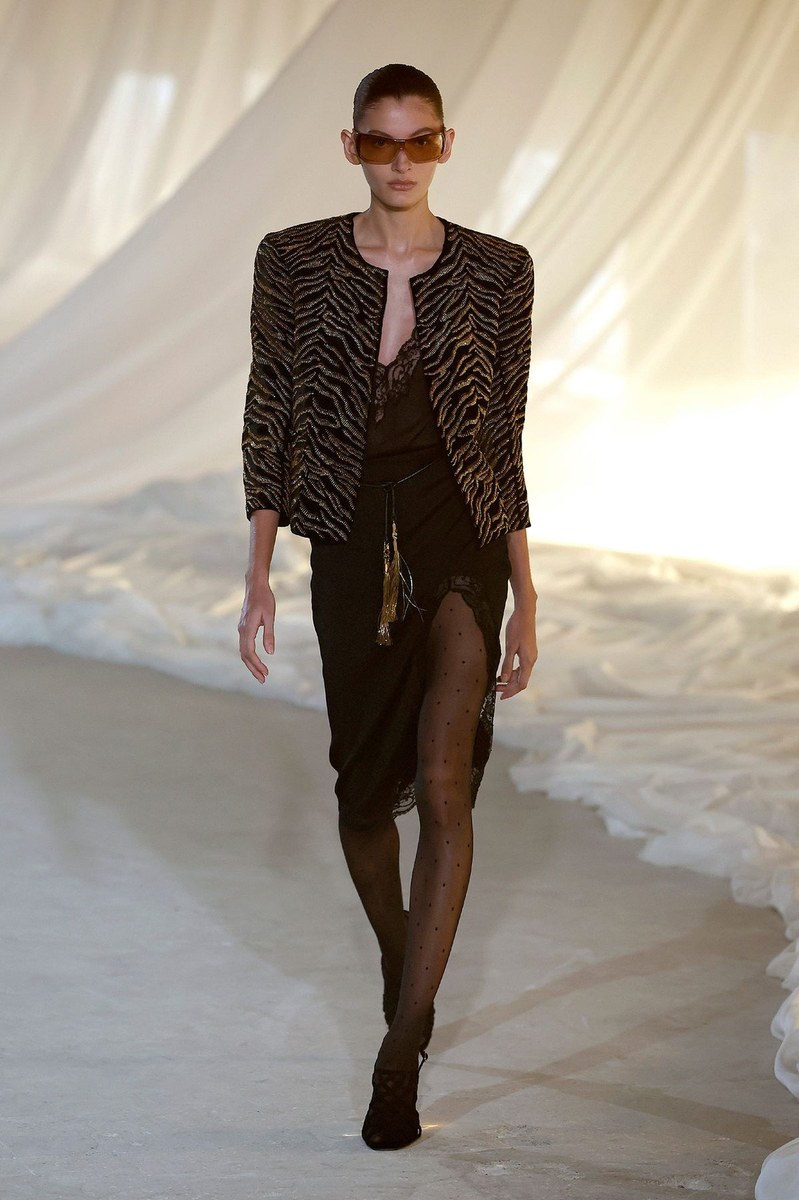 Look 26