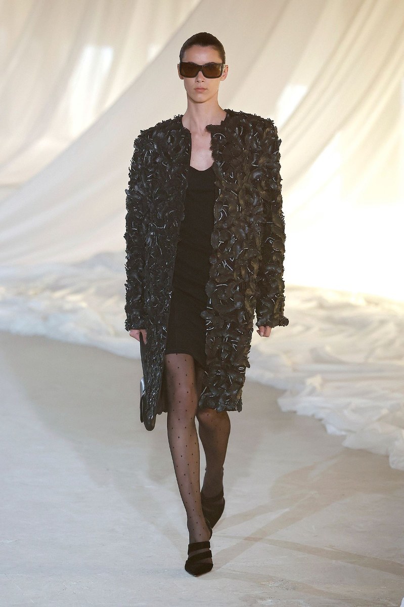 Look 48