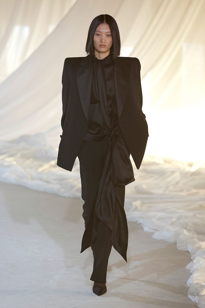 Look 49