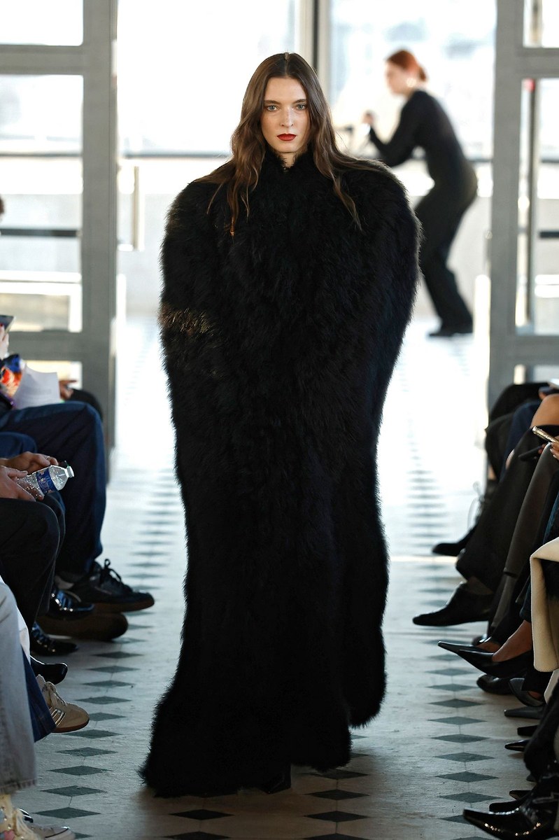 Burc Akyol FW26 Women Looks Report