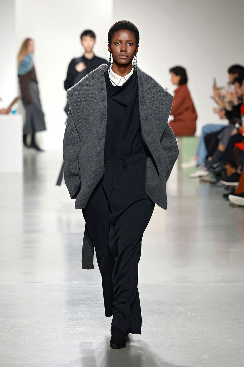Look 2