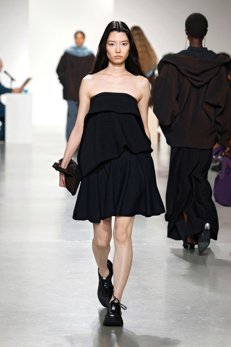 Look 7