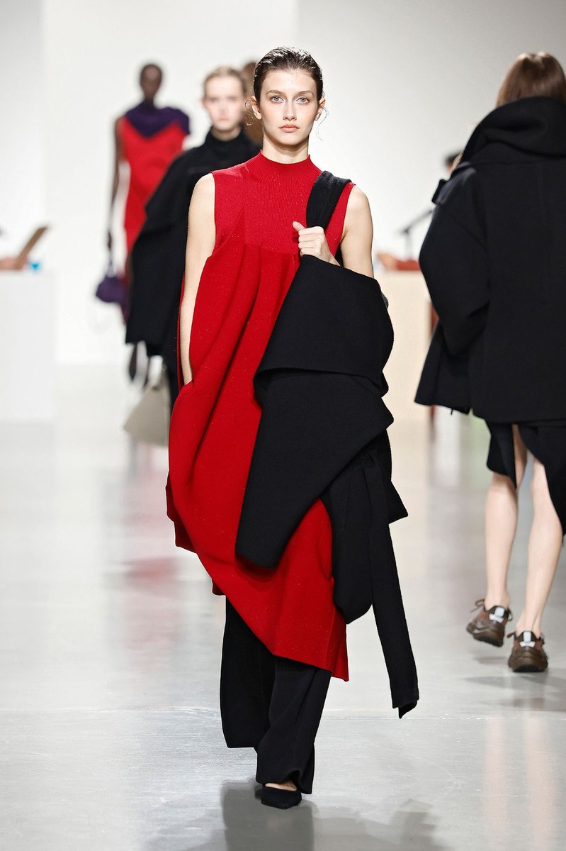 Look 14
