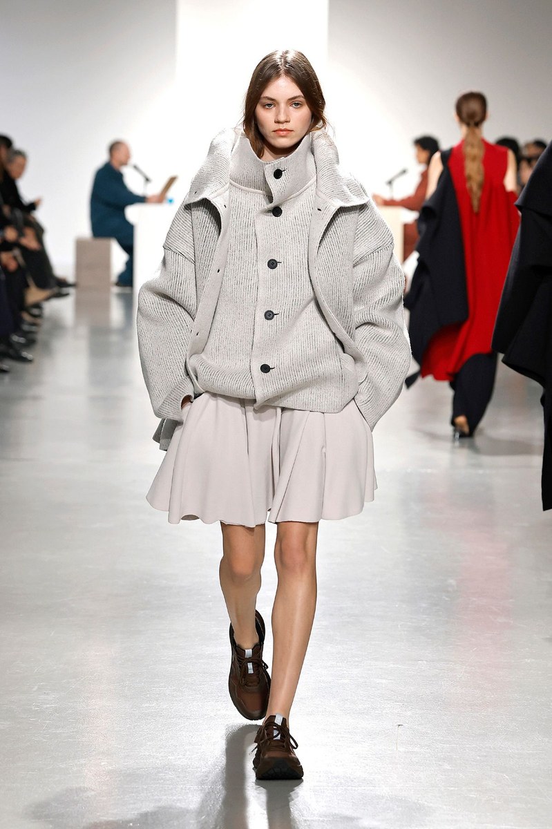 Look 17