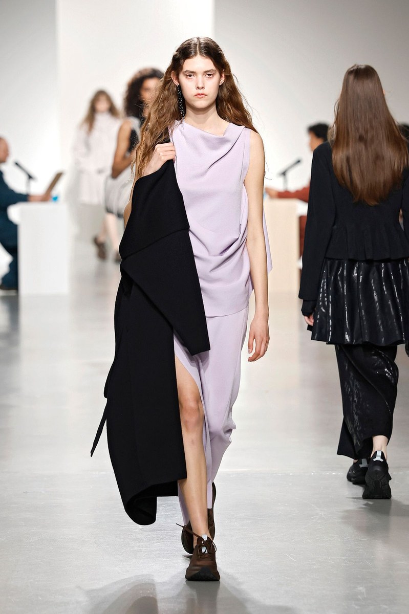 Look 25
