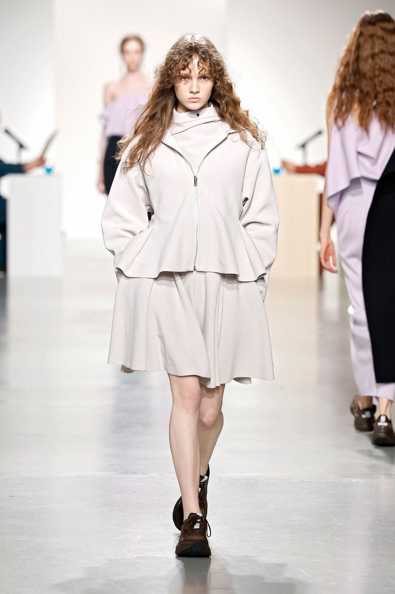Look 27