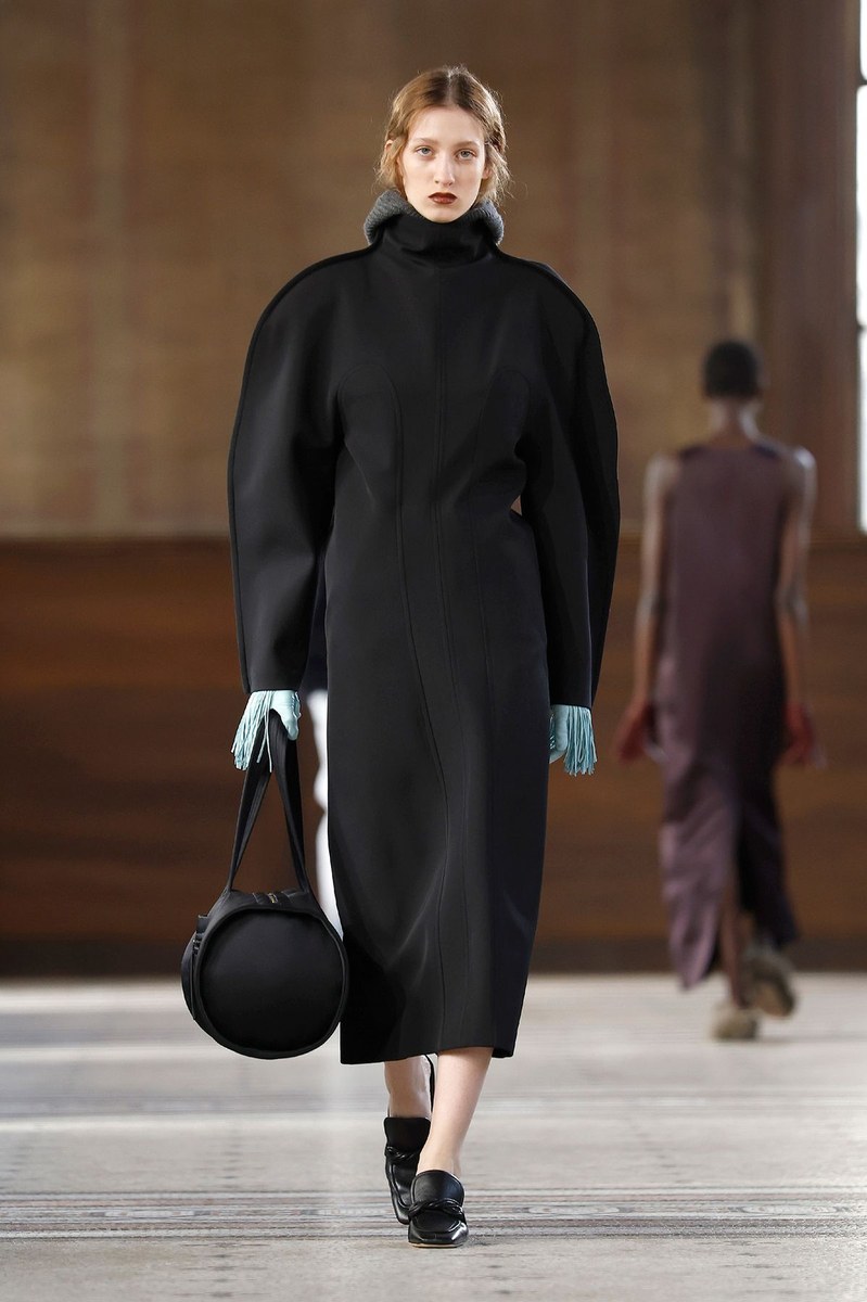 Look 7